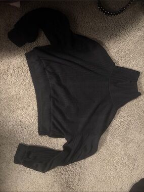SHEIN Black Turtleneck Cropped Sweater